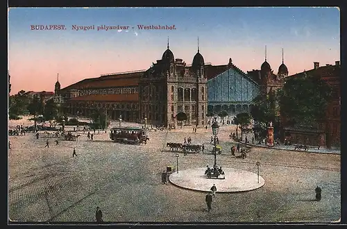 AK Budapest, Nyugoti pályaudvar, Strassenbahn vor dem Westbahnhof, Pferdegespann