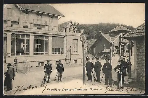 AK Deutsch-Französische Grenze (Schlucht), Frontière franco-allemande, Soldaten
