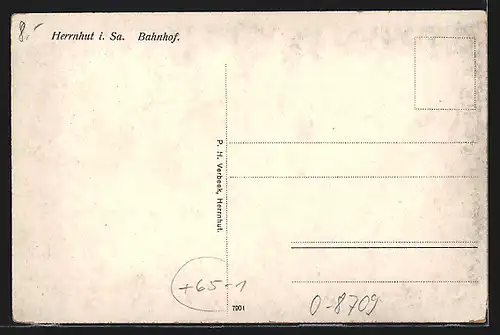 AK Herrnhut /Sa., Bahnhof mit Strasse
