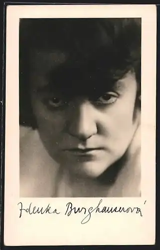 AK Portrait von Zdenka Burghauserova, Fotograf Frantisek Drtikol