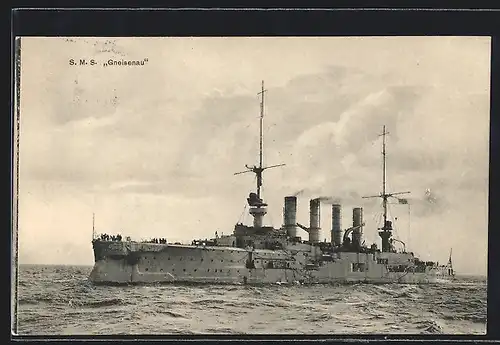 AK Kriegsschiff SMS Gneisenau vom Ostasiengeschwader auf See