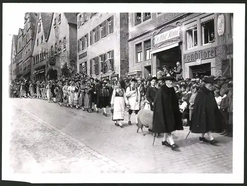 Fotografie Ansicht Rothenburg o/T, Pfingstfest - Historischer Umzug