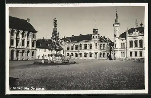 AK Reichstadt, Denkmal auf dem Marktplatz