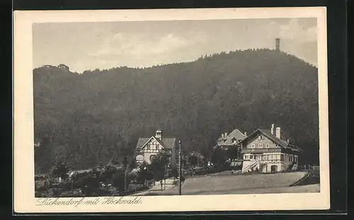 AK Lückendorf, Ortsansicht mit Hochwald im Hintergrund
