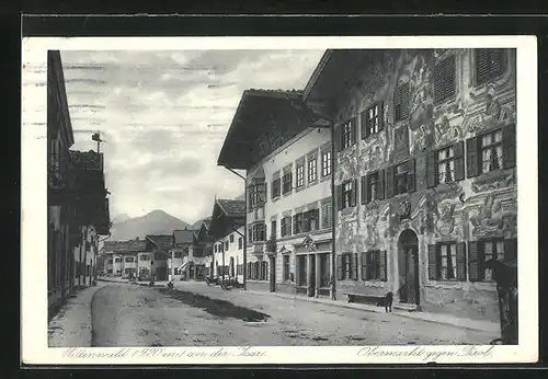 AK Mittenwald, Obermarkt mit bemaltem Haus