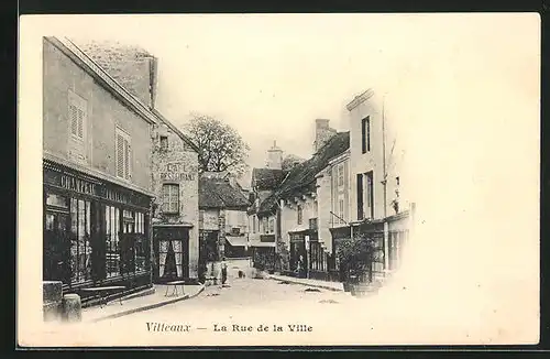 AK Vitteaux, La Rue de la Ville