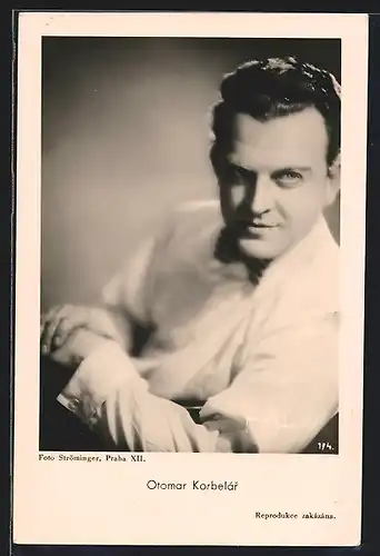 AK Schauspieler Otomar Korbelar im Portrait