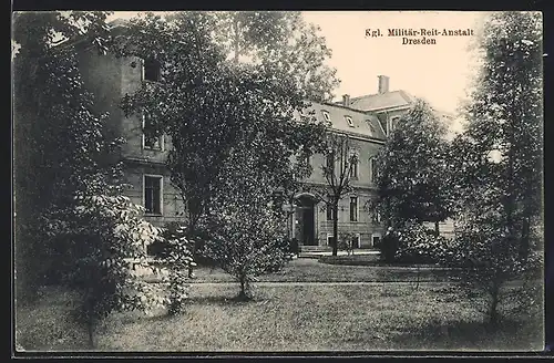 AK Dresden-Neustadt, Kgl. Militär-Reit-Anstalt, Sommerliche Gartenpartie
