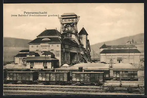 AK Sondershausen, Petersenschacht vom Bahnhof gesehen