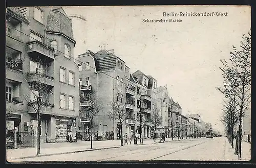AK Berlin-Reinickendorf, Scharnweber-Strasse mit Geschäften und Strassenbahn