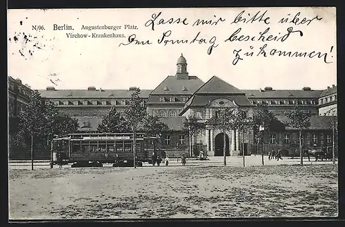 AK Berlin-Wedding, Augustenburger Platz mit Virchow-Krankenhaus und Strassenbahn