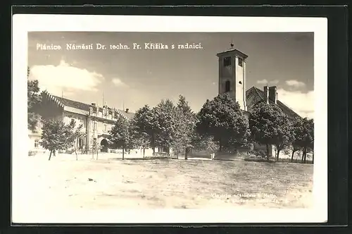 AK Planice, Namesti Dr. techn. Fr. Krizika s radnici