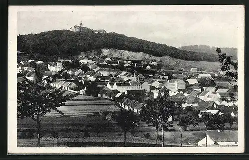 AK Zbiroh, Totalansicht mit Schlossberg