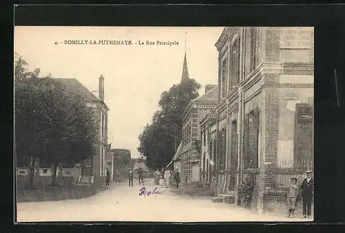 AK Romilly-la-Puthenaye, La Rue Principale
