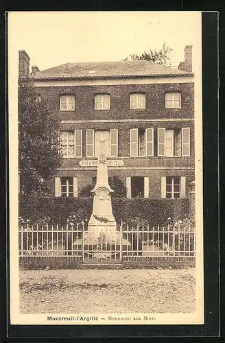 AK Montreuil-l'Argillé, Monument aux Morts, Kriegerdenkmal