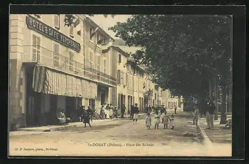 AK St-Donat, Place des Balmés