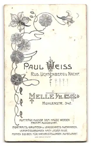 Fotografie Paul Weiss, Melle / H., Mann im dunklen Anzug mit Krawatte