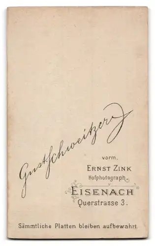 Fotografie Gustav Schweitzer, Eisenach, Portrait junge Dame mit zurückgebundenem Haar