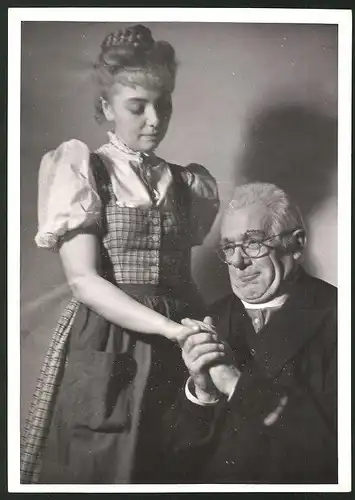 Fotografie Das Paradiesgärtlein von H. H. Ortner im Akademietheater, Pelikowsky und Mayerhofer