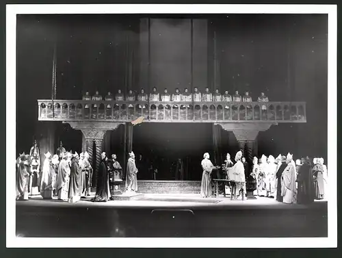 Fotografie Gregor und Heinrich von Guido Kolbenheyer am Burgtheater