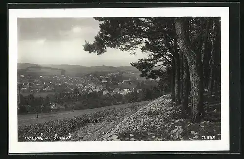 AK Volyne na Sumave, Blick vom Berg zum Ort