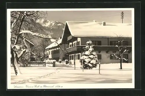 AK Lenggries, Hotel-Pension Heiss mit Blick zum Brauneck