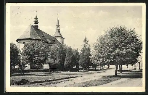 AK Drahotuse, Ortspartie mit Kirche