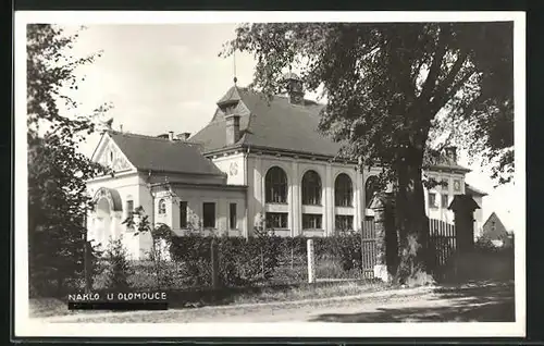 AK Náklo, Blick zur Kirche