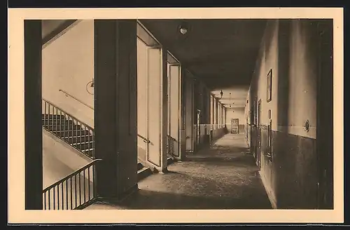 AK Berlin-Karlshorst, Kant-Schule, Flur mit Treppen