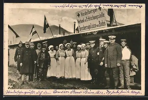 AK Volocz, Soldaten & Krankenschwestern vor Heidelberger Erfrischungsstelle Grossherzogin Luise von Baden, Rotes Kreuz