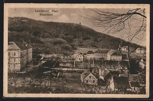 AK Landstuhl /Pfalz, Waisenhaus mit Berg