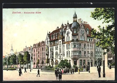 AK Aachen, Heinrich-Allee mit Passanten