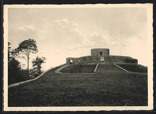 AK Gensungen, Ehrenmal auf dem Heiligenberg