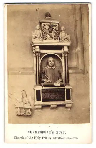 Fotografie unbekannter Fotograf, Ansicht Stratford-upon-Avon, Shakespear`s Bust at Church of the Holy Trinity