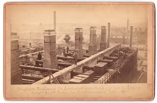 Fotografie W. Koehne & Co., Ansicht Baku, Petroleum Raffineri der Gesellschaft Gebr. Nobel Branobel vor Baku, 1883