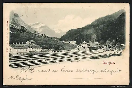 AK Langen, am Bahnhof mit Eisenbahn