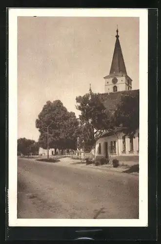AK Vojkovice nad Sv., Ortspartie mit Kirchturm