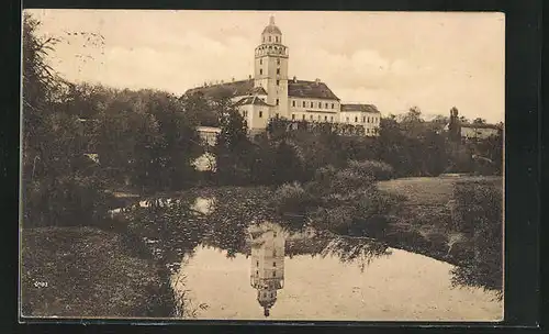 AK Mor. Krumlov, Pohled na zámek s cerného mostu