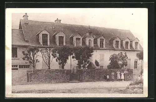 AK Le Monteil-au-Vicomte, Ancien Couvent