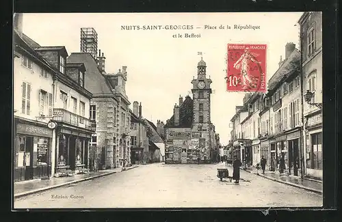 AK Nuits-Saint-Georges, Place de la République et le Beffroi