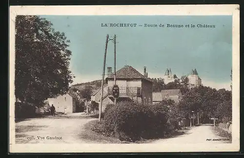 AK La Rochepot, Route de Beaune et le Chateau