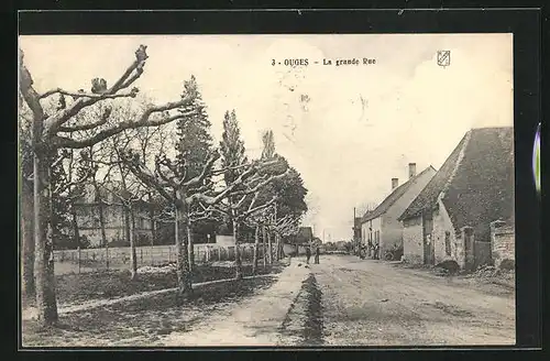 AK Ouges, La grande Rue, Strassenpartie