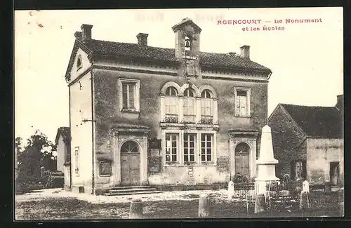 AK Agencourt, Le Monument et les Ecoles