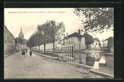 AK Laignes, Hôtel-de-Ville et Bassin de la Laignes