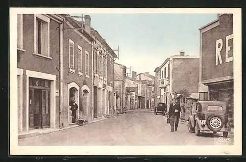 AK Saint-Astier, Rue Lafayette, Strassenpartie