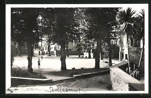 AK Ile de Brehat, Place du Bourg