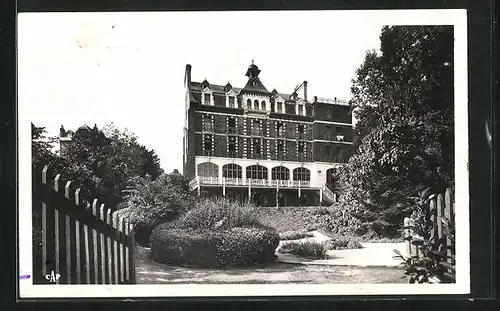 AK Étables-sur-Mer, Hotel Belle-Vue