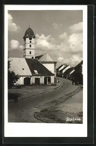 AK Zeletava, Ortspartie an der Kirche