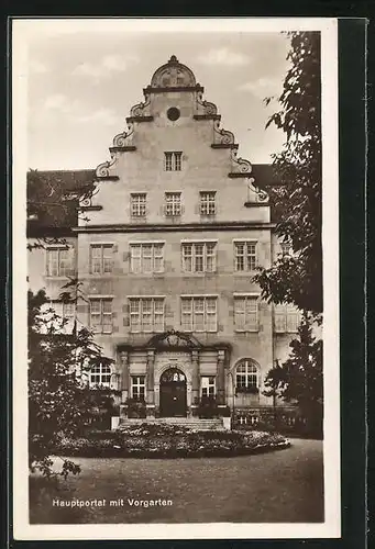 AK Würzburg, Bischöfliches Studienseminar Ferdinandeum, Hauptportal mit Vogarten