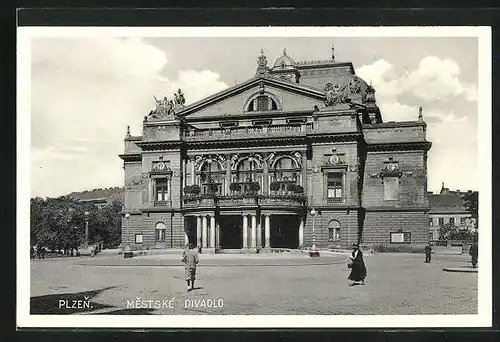 AK Plzen, Mestskè Divadlo